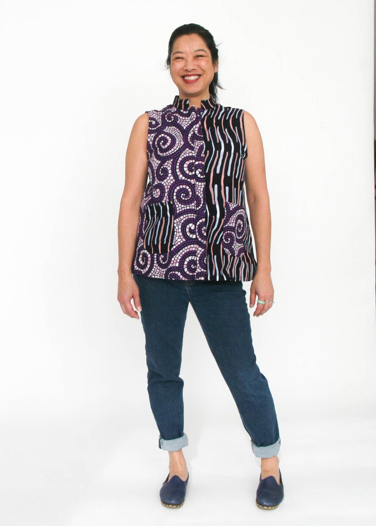 Spin Around Sleeveless Shirt