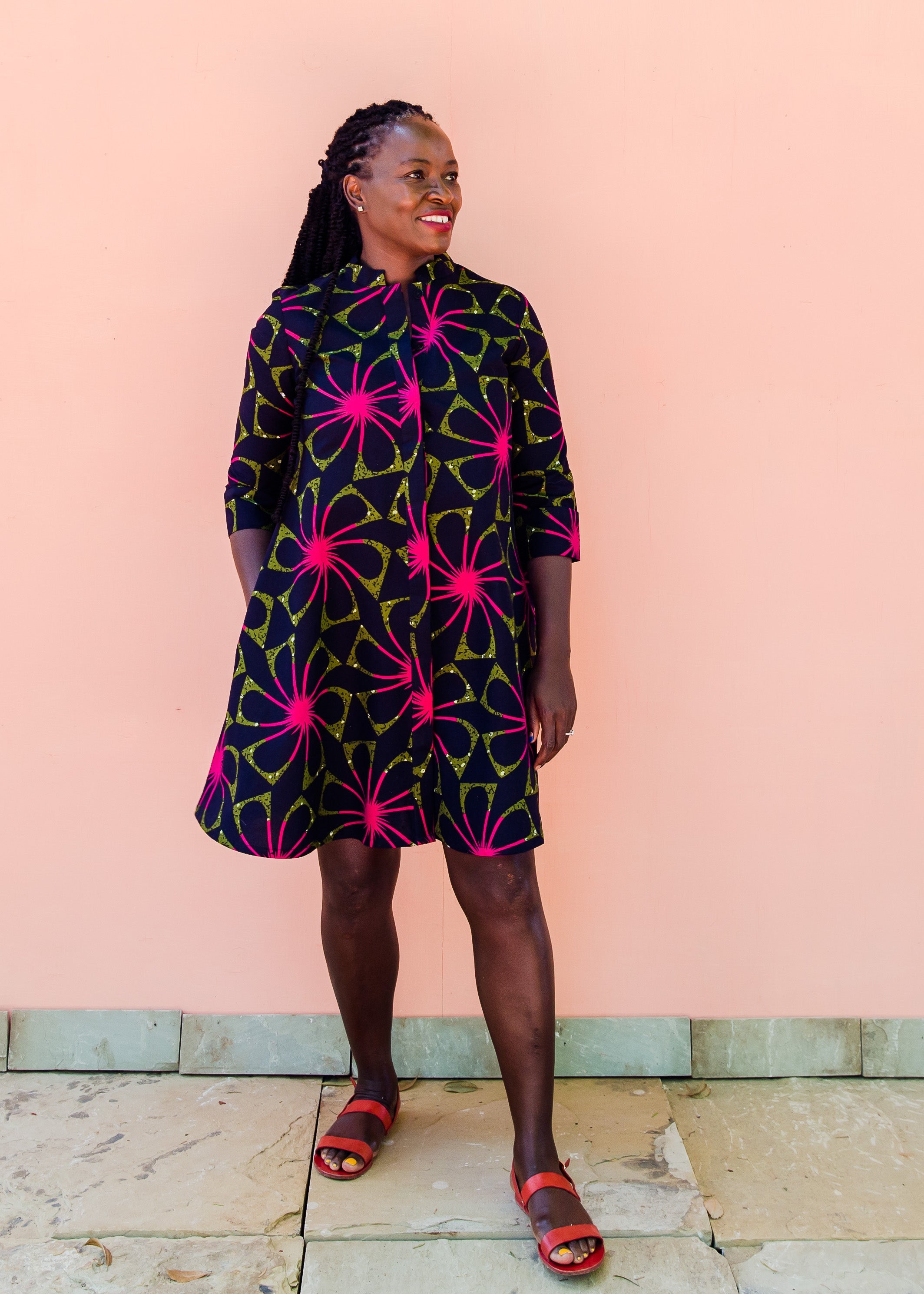 MARLENEDIAM ITALY 幾何学模様ベスト 18 Mesh Threads – Penny Linn